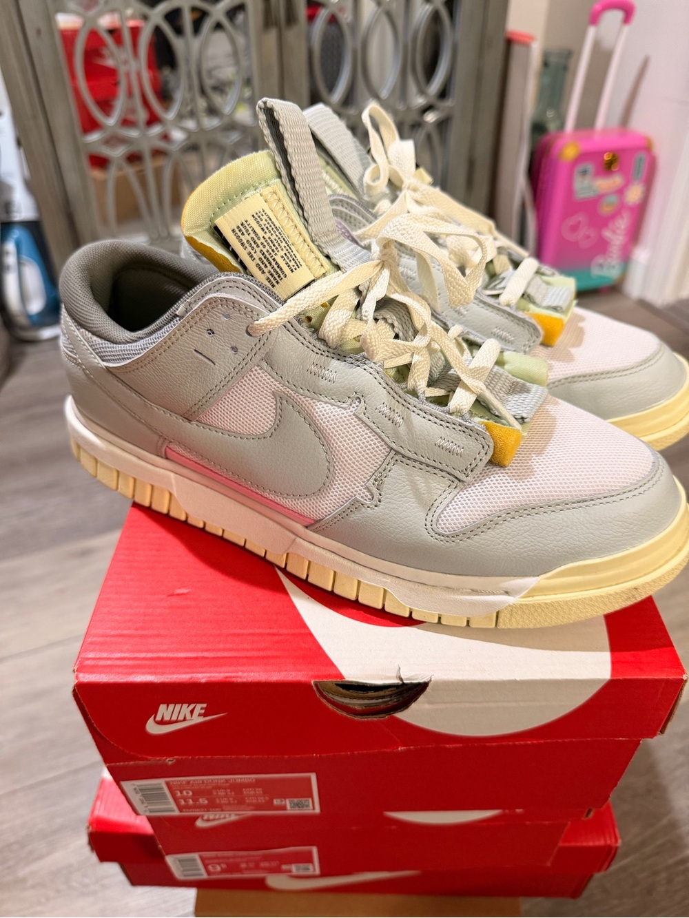 Mens Nike Dunk Low “ jumbo “